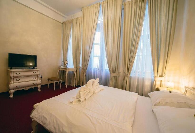 חדר דלוקס עם מרפסת, Na Zámečku