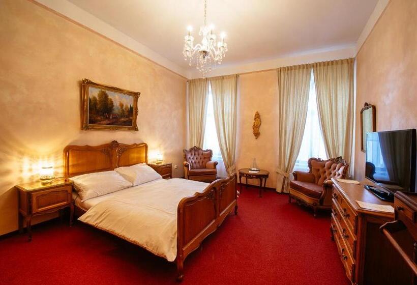 סוויטה דלוקס, Na Zámečku