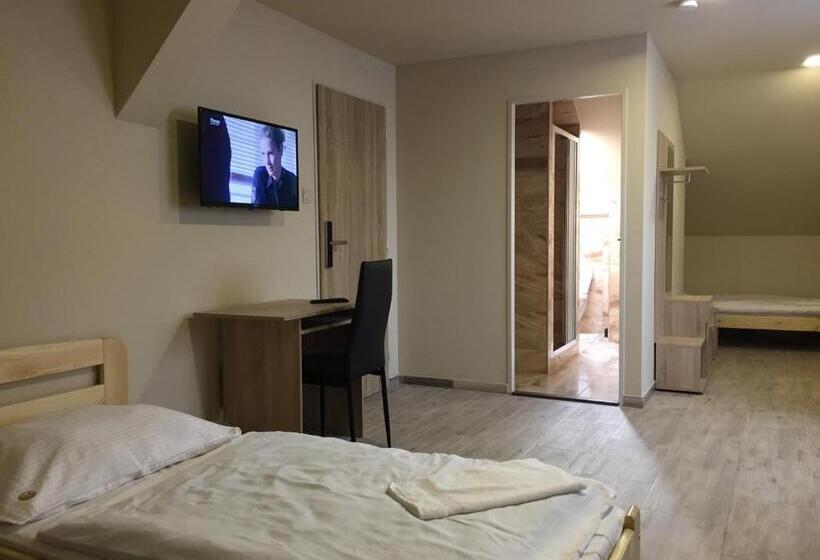 اتاق پنج‌تخته استاندارد, Taurus