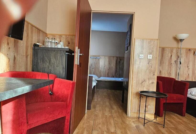 اتاق پنج‌تخته استاندارد, Taurus