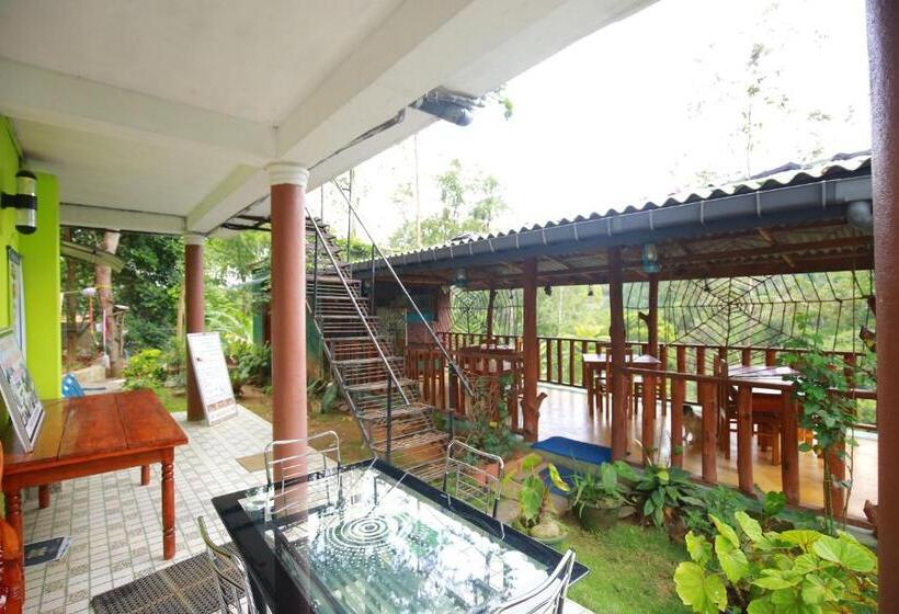 ガーデンビュースタンダードルーム, Tea Forest Lodge