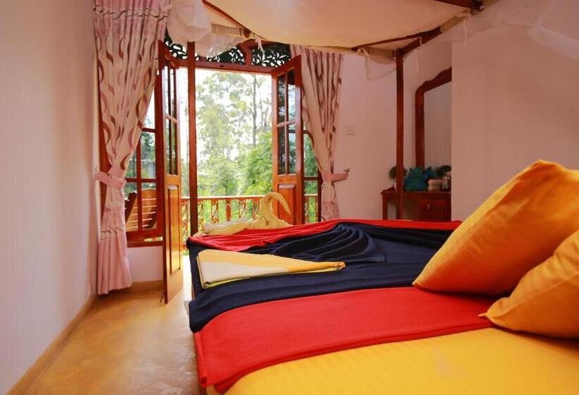 标准间带阳台, Tea Forest Lodge