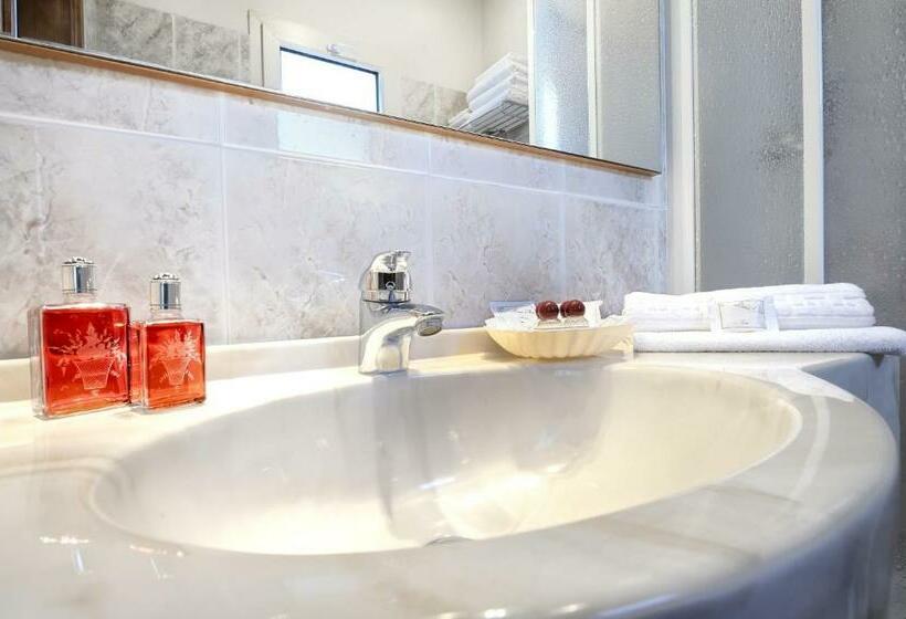 اتاق راحتی, Tiffany