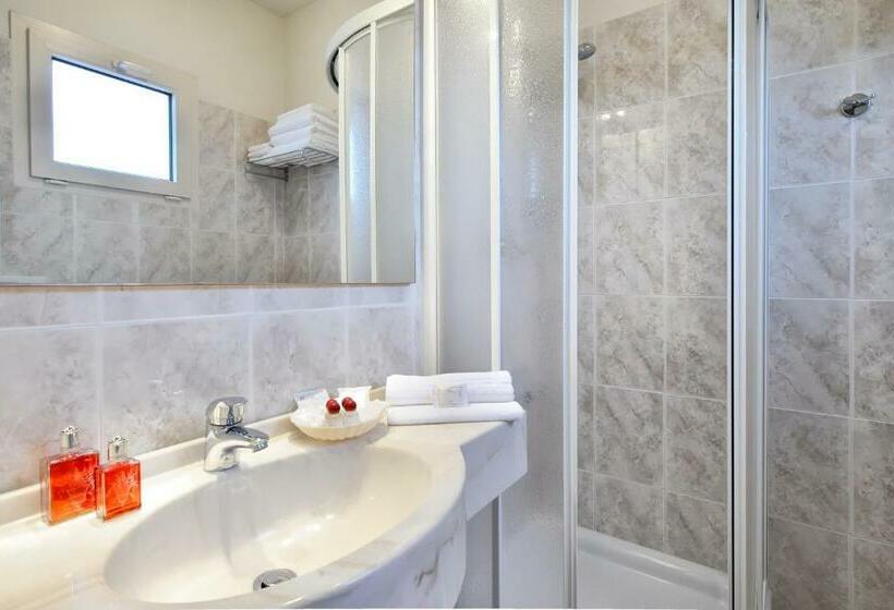 اتاق راحتی, Tiffany