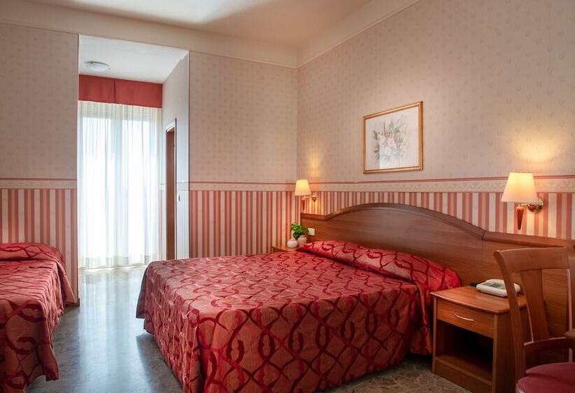 اتاق سوپریور سه تخته, Tiffany