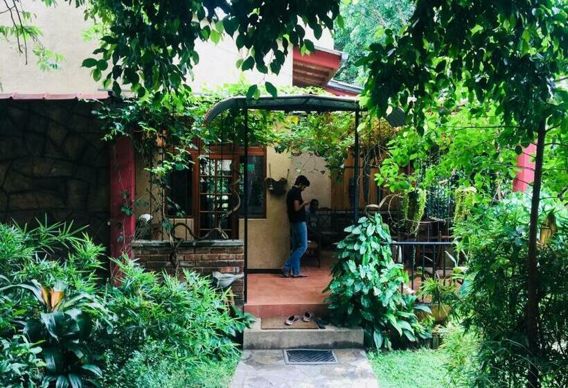 Номер Deluxe с Балконом, Veraima Kandy