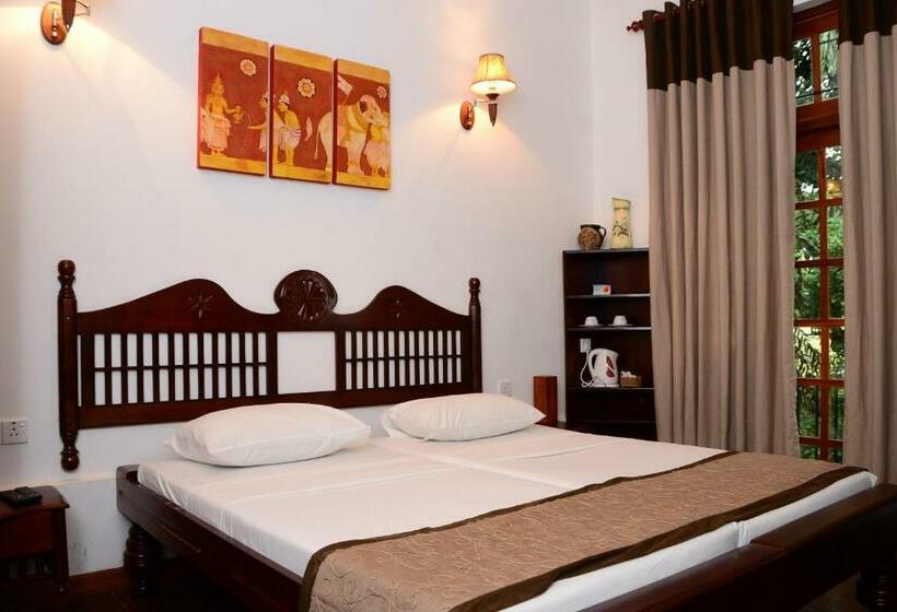 Номер Deluxe с Балконом, Veraima Kandy