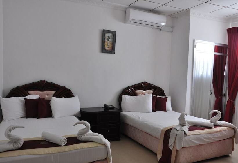 スイート（家族用）, Villa