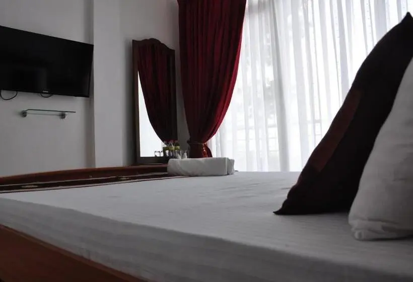 Deluxe Room View Sea with Balcony, Villa