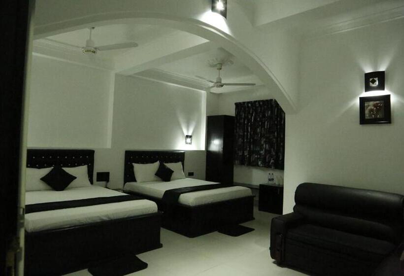 スイート（家族用）, Villa