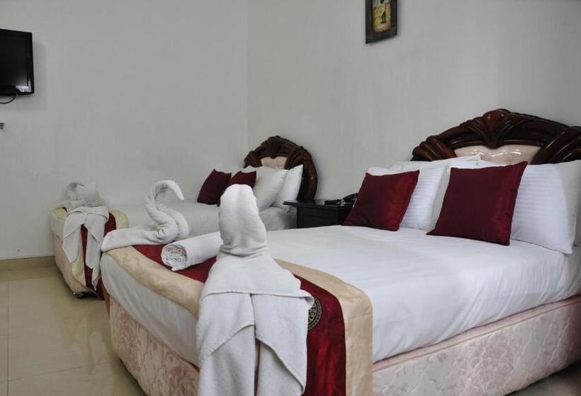 ファミリールーム, Villa