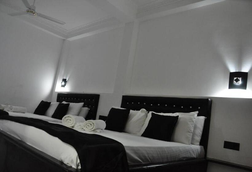 スイート（家族用）, Villa