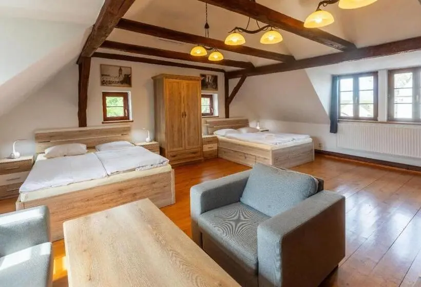 スイート, Wellness Hotel & Minipivovar Kněžínek