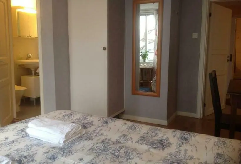 Perhehuone, Bed & Breakfast Villa Sedin