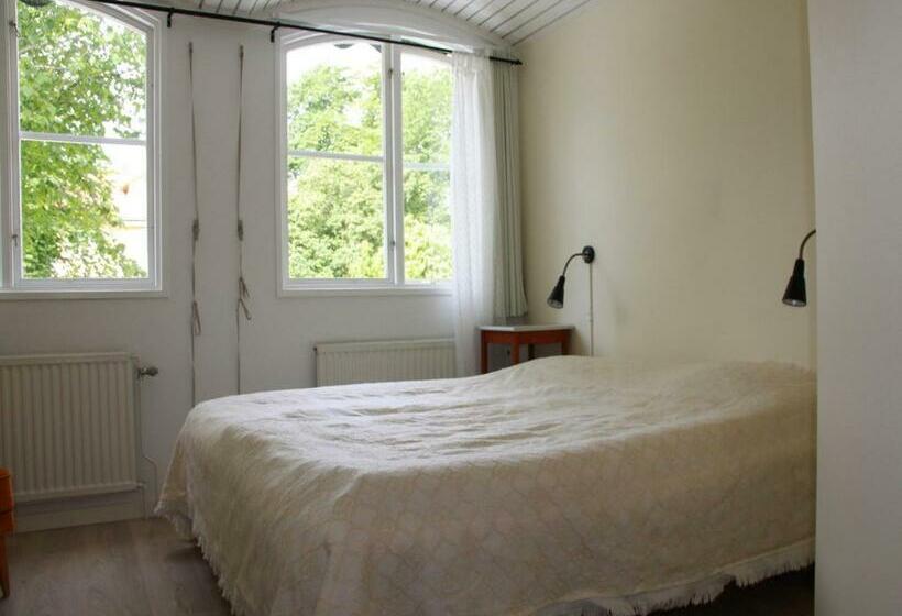 غرفة قياسية رباعية, Fjällbacka Pensionat Och Vandrarhem