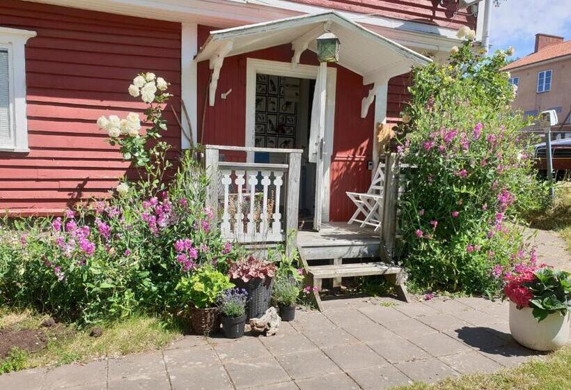 Дом 2 Спальни, Grenna Hotell