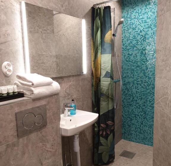 Habitación Estándar, Grenna Hotell