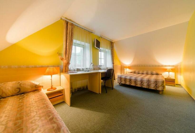 سوییت, Bar Grafaite