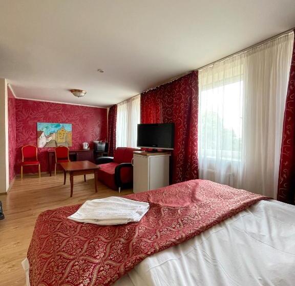 اتاق لوکس, Bed And Breakfast Taurage Center