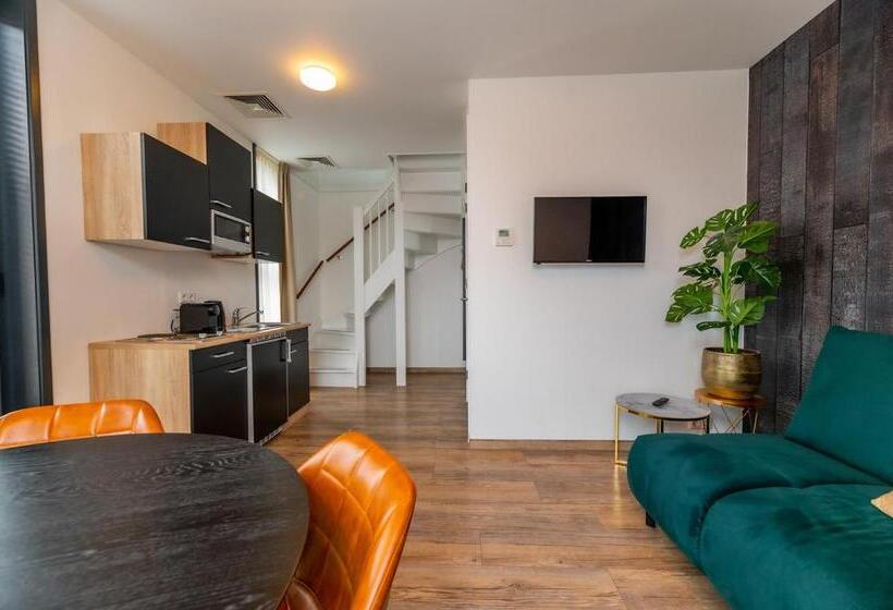 דירת חדר דלוקס, Bru