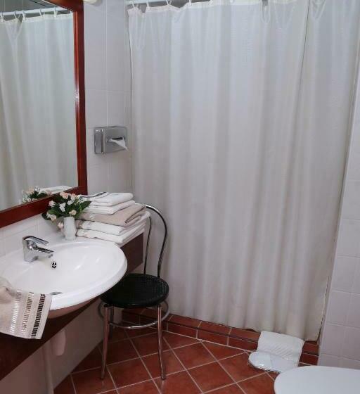 اتاق استاندارد, Draakon