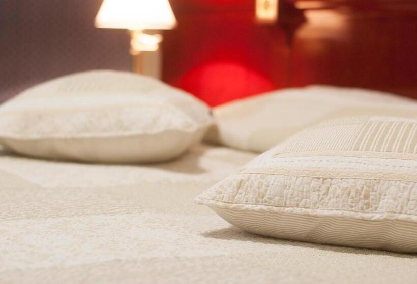 اتاق سوپریور, Draakon