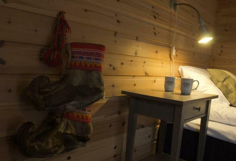 غرفة قياسية, Gargia Lodge