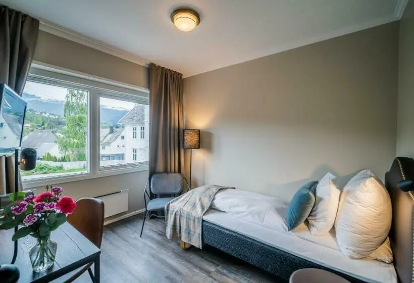 Standard Yhden Hengen Huone, Gloppen Hotell By Classic Norway Hotels