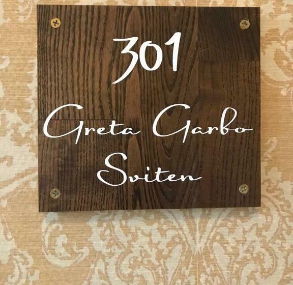 Люкс Вид на Море, Grenna Hotell