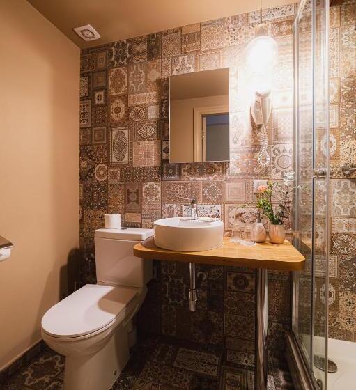 اتاق استاندارد, Jēkaba Sēta