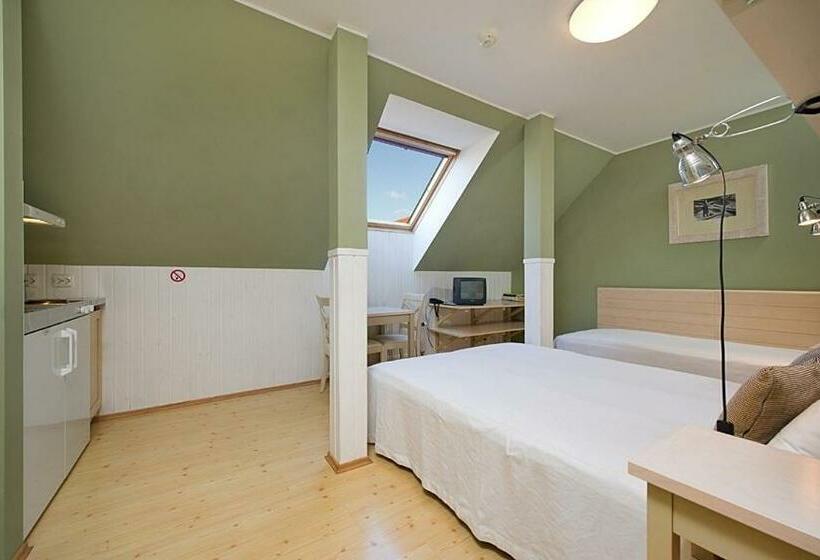 اتاق خانوادگی, Kongo