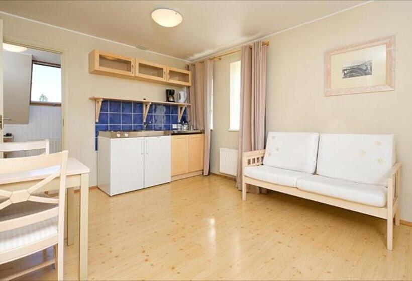 اتاق خانوادگی, Kongo