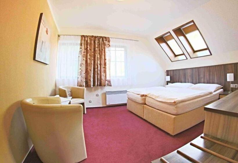 스탠다드 싱글 룸, Koruna