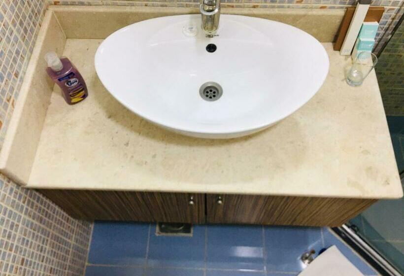 Номер Deluxe, Palm