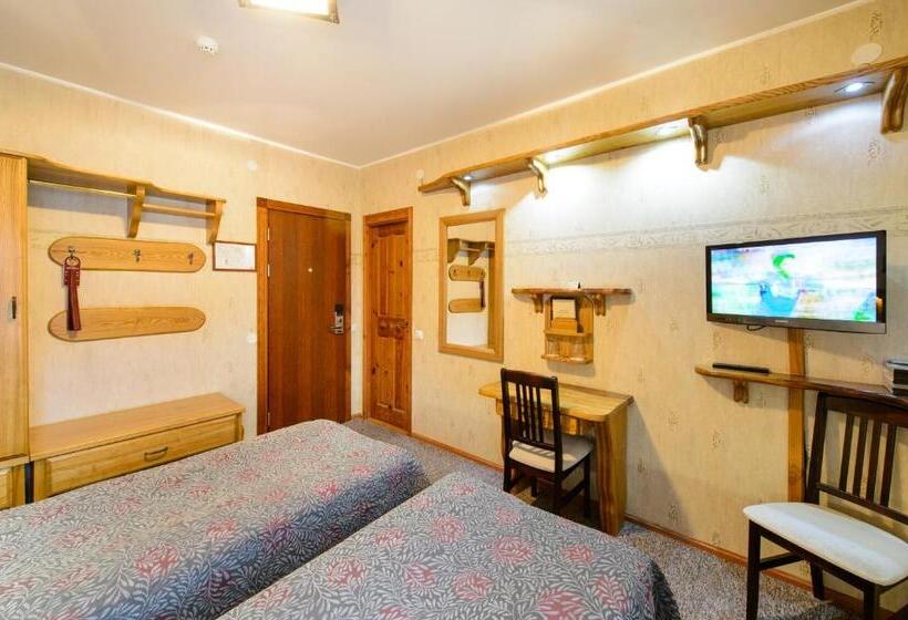 اتاق استاندارد, Ränduri Guesthouse