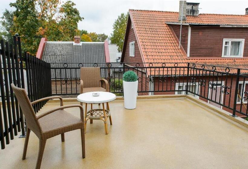 اتاق استاندارد, Ränduri Guesthouse