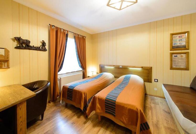 اتاق استاندارد, Ränduri Guesthouse