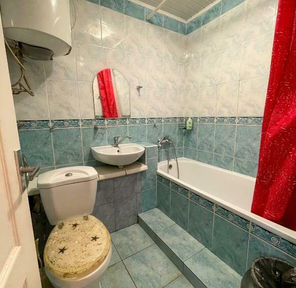 اتاق استاندارد, Bed And Breakfast Taurage Center