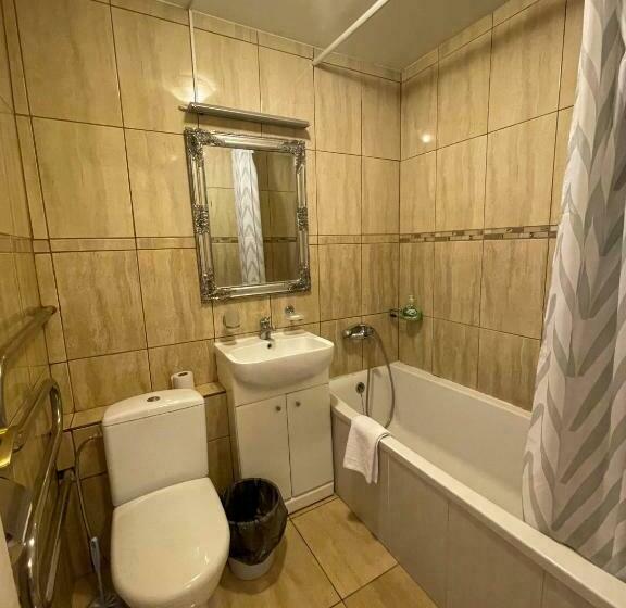 اتاق استاندارد, Bed And Breakfast Taurage Center