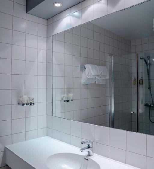 Номер Стандарт Вид на Море, Thorbjørnrud Hotell