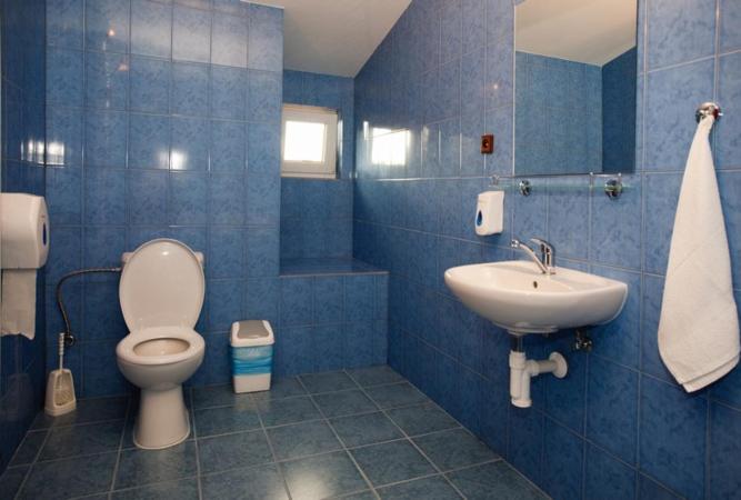 Standard Szoba, U Jelena