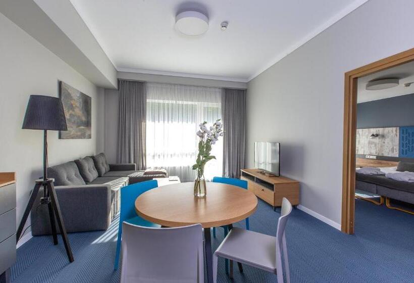 آپارتمان 1 خوابه با بالکن, Upa Medical Spa