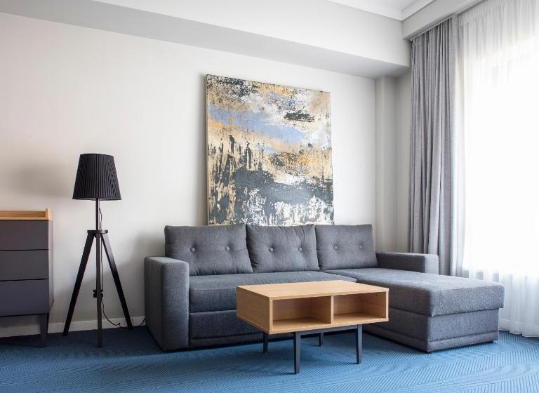 آپارتمان 1 خوابه با بالکن, Upa Medical Spa