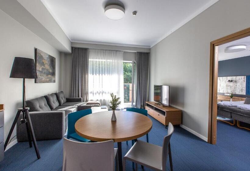 آپارتمان 1 خوابه با بالکن, Upa Medical Spa