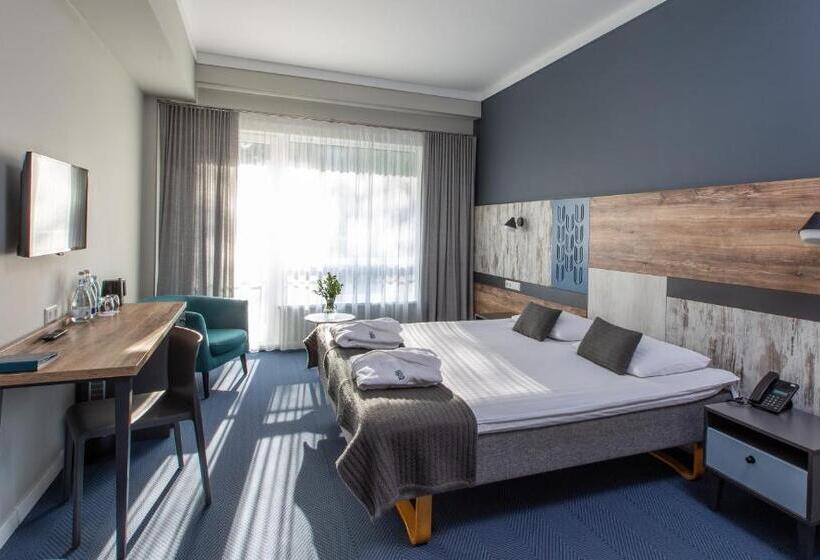 آپارتمان 1 خوابه با بالکن, Upa Medical Spa