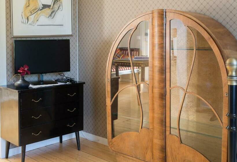 スタンダードルーム, Varmland