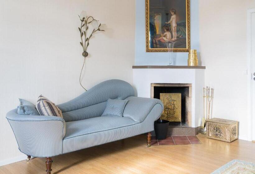 2ベッドルームアパートメント, Varmland