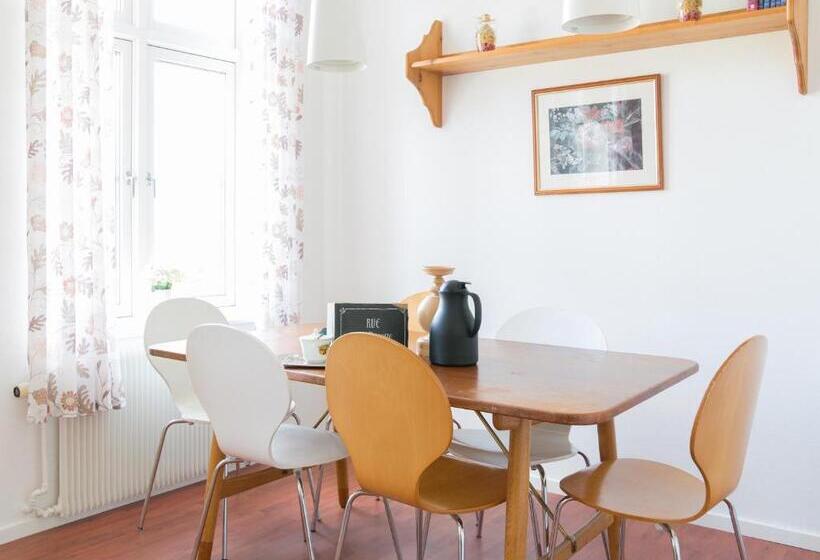 バルコニー付き1ベッドルームアパートメント, Varmland