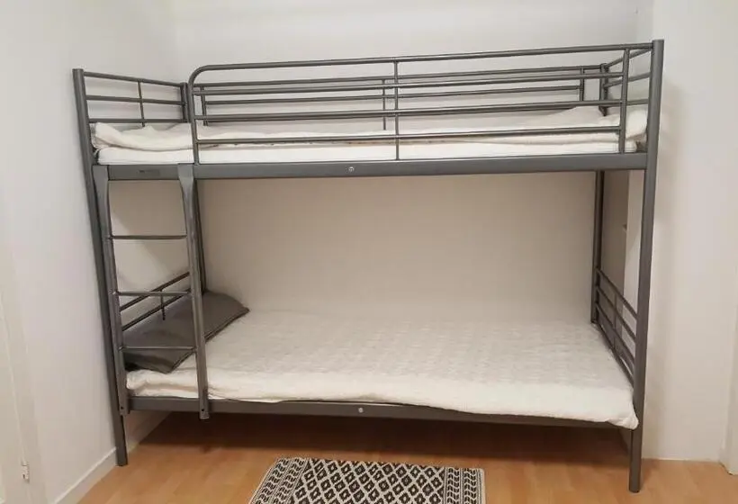 Standard Neljän Hengen Huone, Varmland