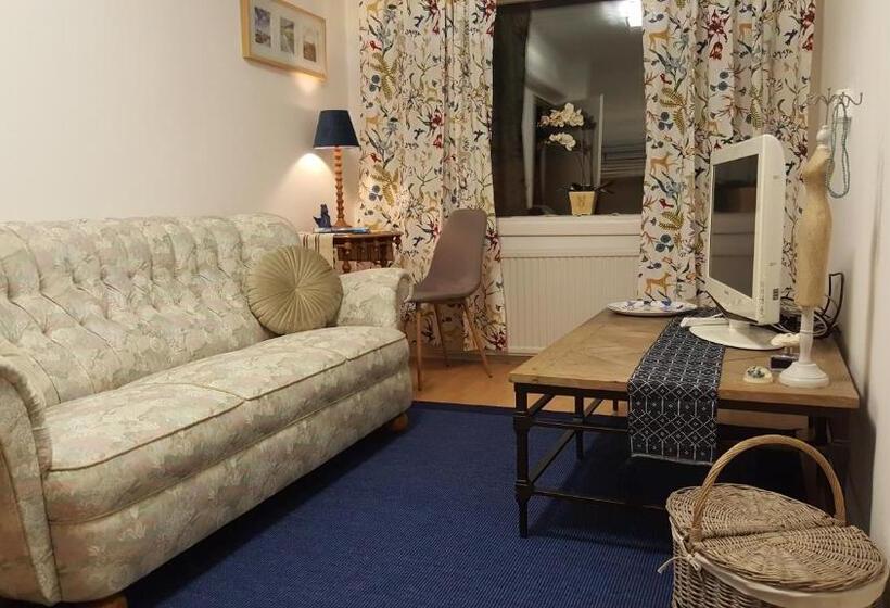 スタンダード4人部屋, Varmland